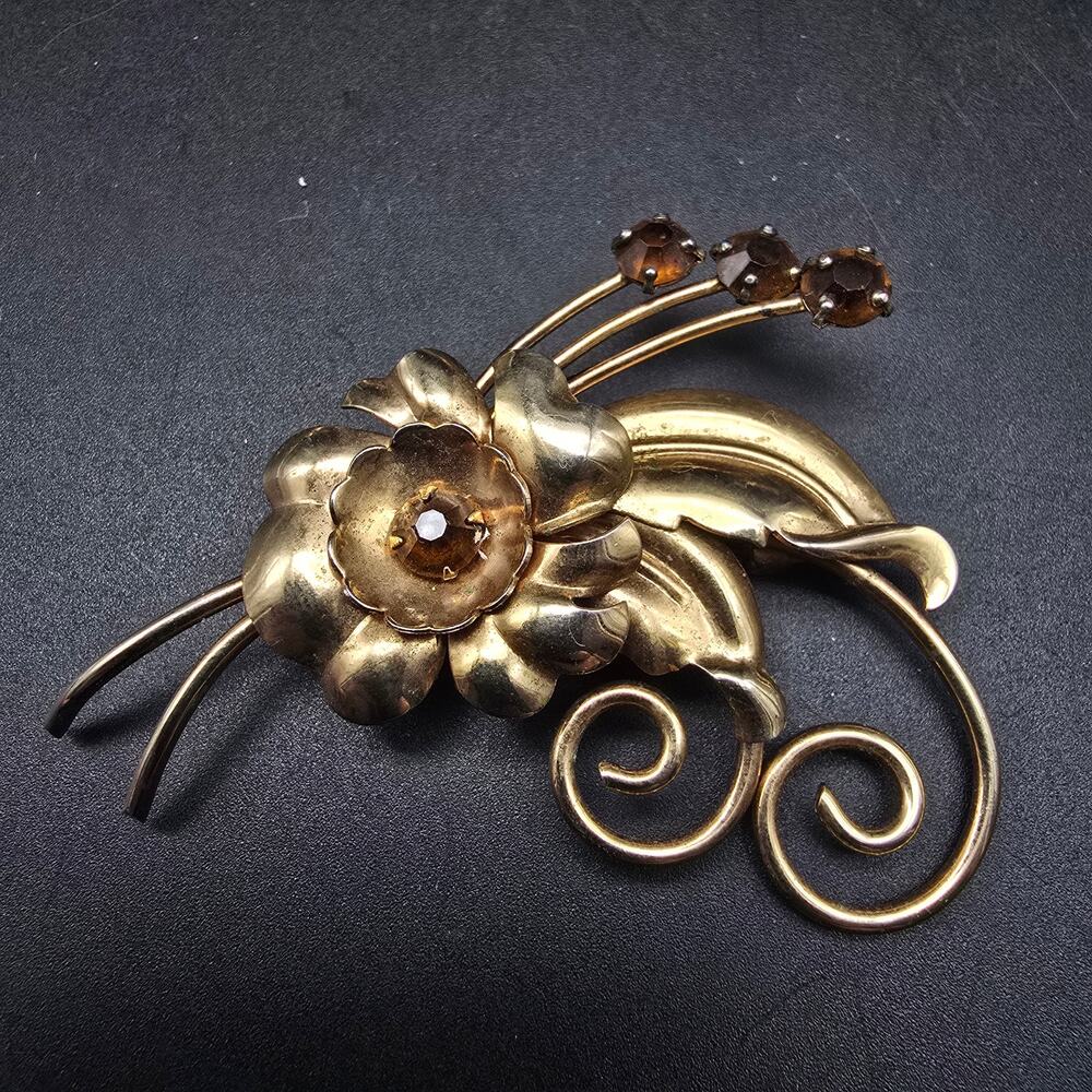 Courtly 12K Gold Filled Flower Brooch Root Beer Rhinestone Vintage Jewelry